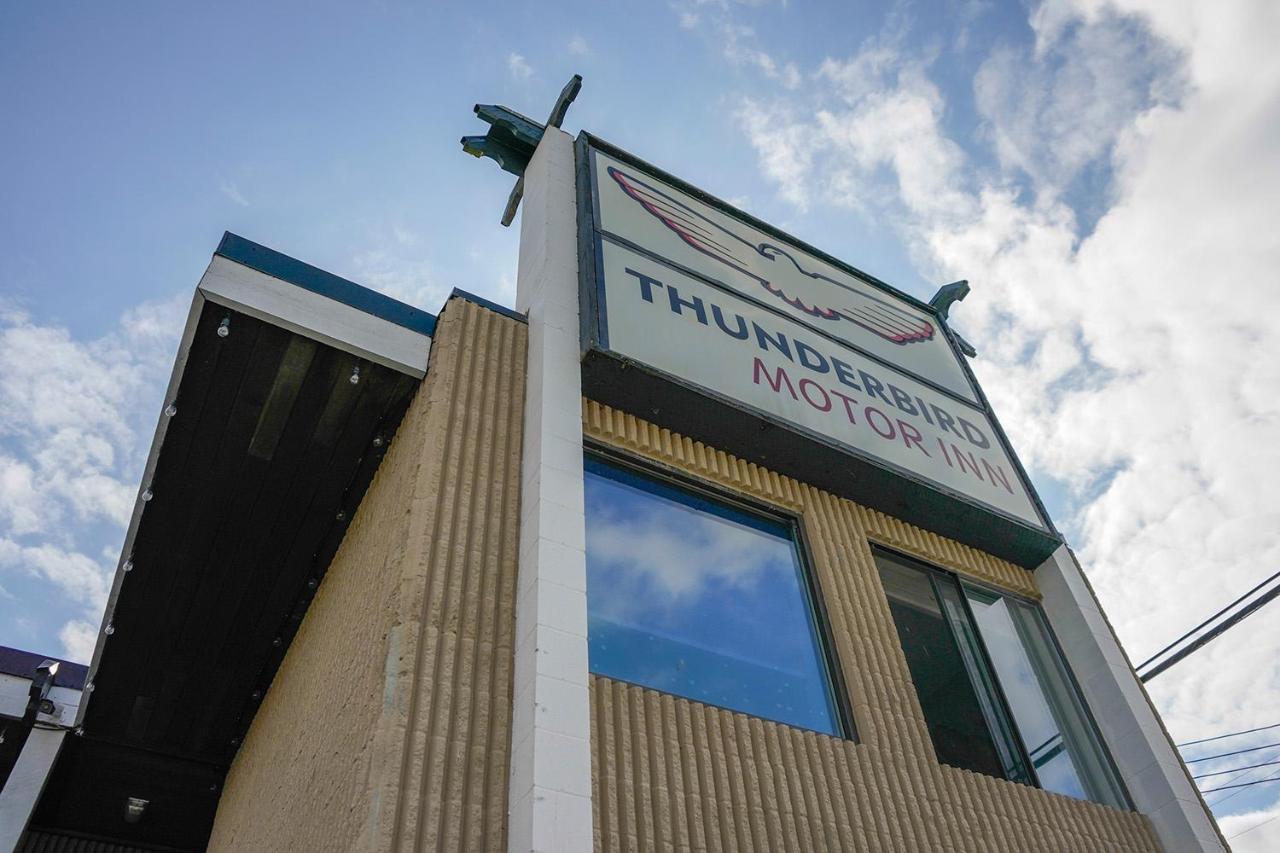 Thunderbird Motor Inn Дункан Екстер'єр фото